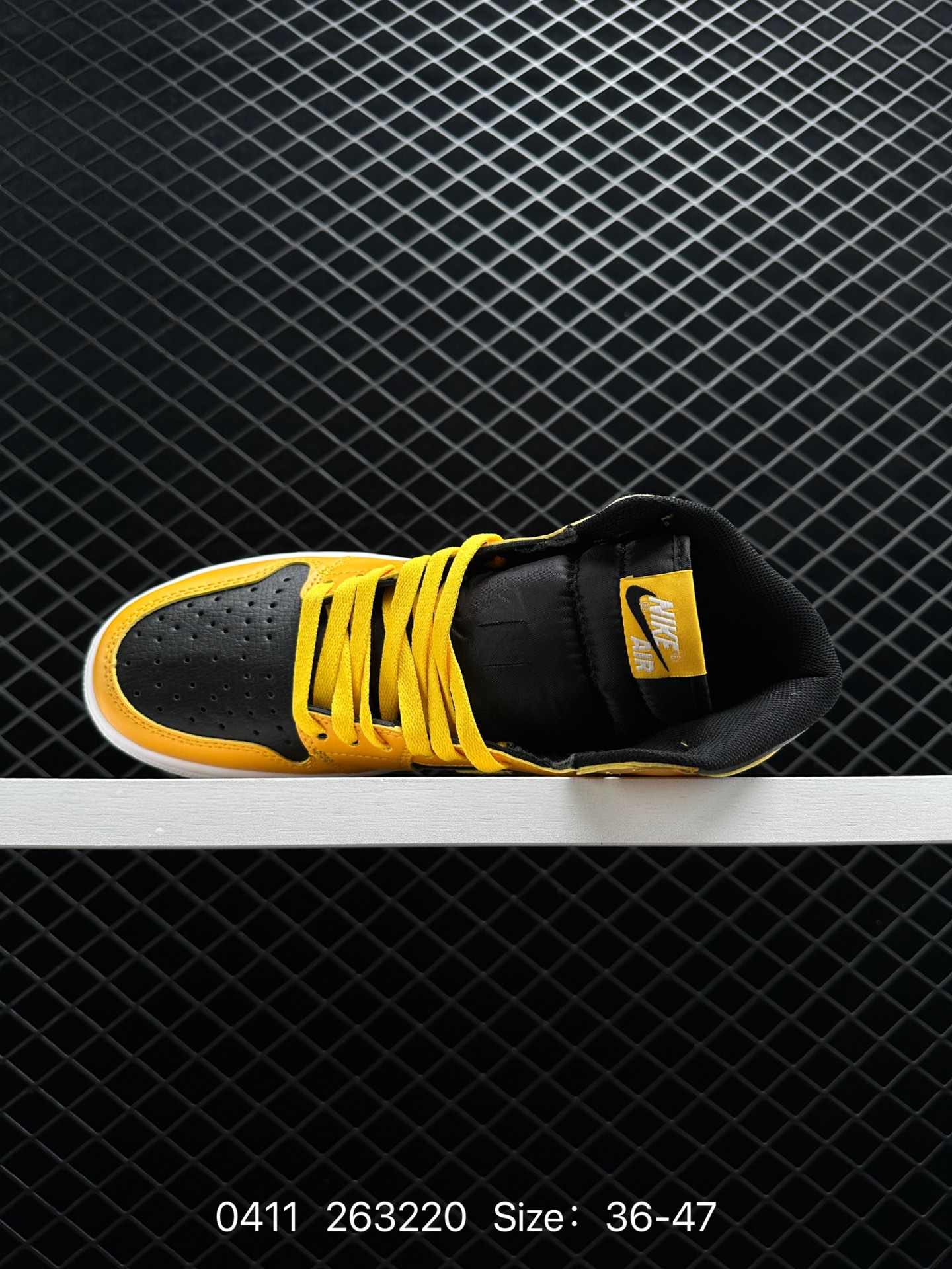 Air Jordan 1 Retro High OG “Dark Mocha”